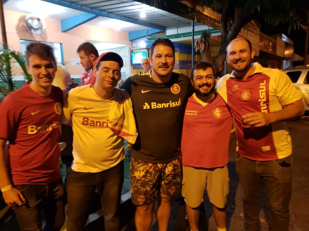 Ônibus oficial do Inter e torcida 2